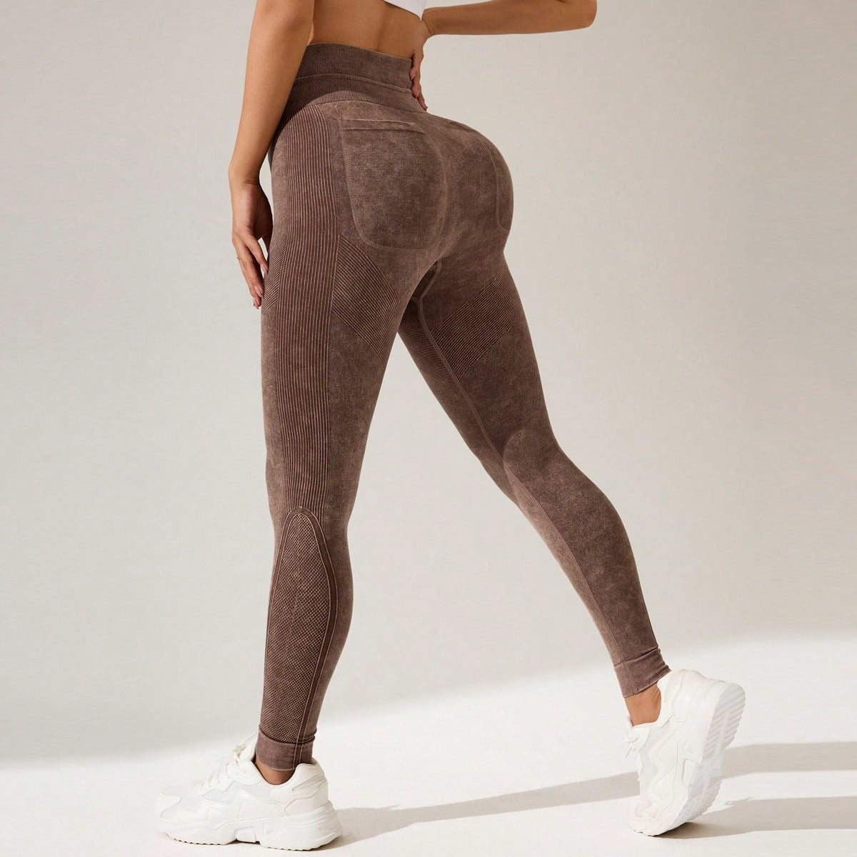 Athletic Outdoor Pocket Leggings For Fitness And Yoga