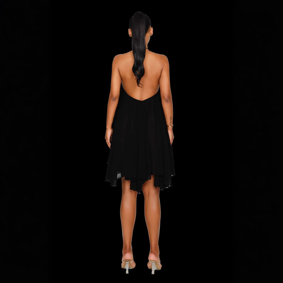 A Fashionable And Personalized One-shoulder Dress For Women